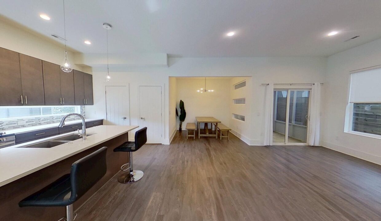 1121-N-Alexander-St-Charlotte-NC-28206-6