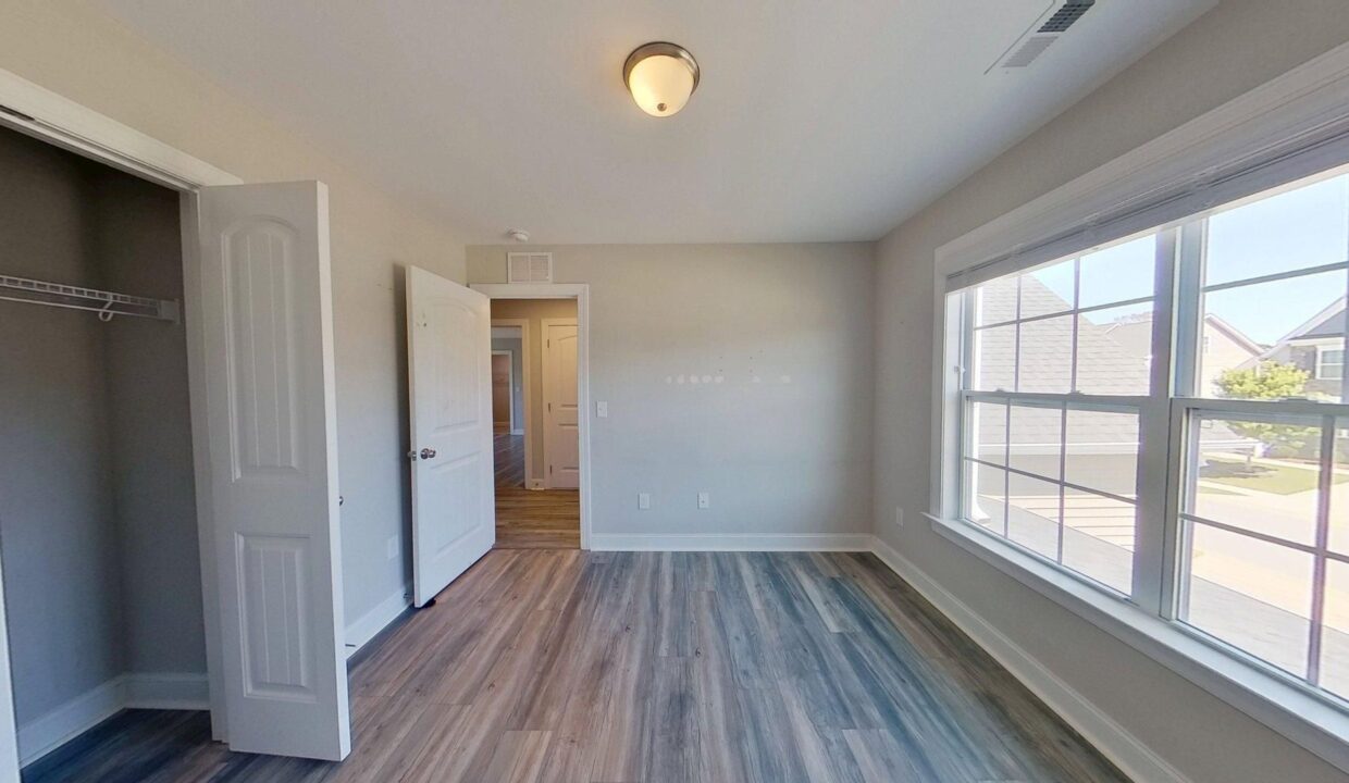 1136-Valley-Dale-Dr-Fuquay-Varina-NC-27526-34