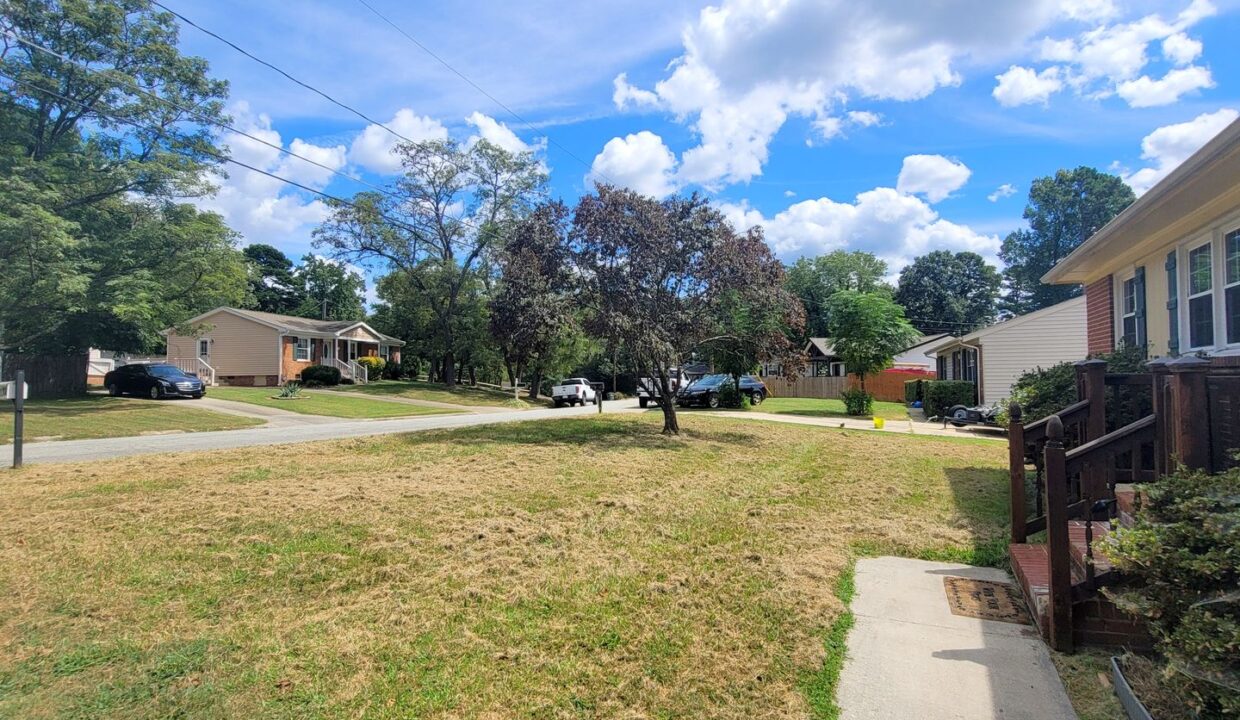 1308-Juniper-St-Greensboro-NC-27407-11