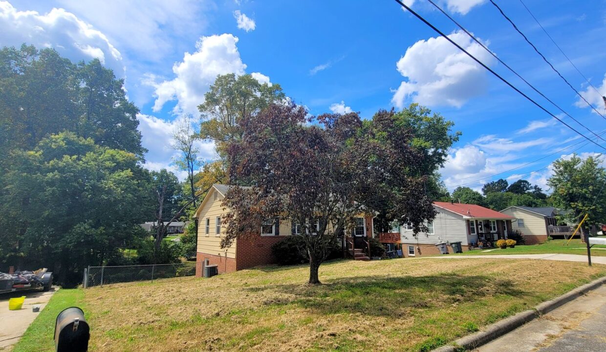 1308-Juniper-St-Greensboro-NC-27407-13