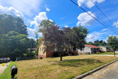 1308-Juniper-St-Greensboro-NC-27407-13