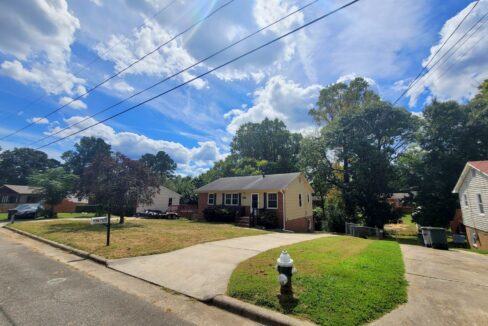1308-Juniper-St-Greensboro-NC-27407-17