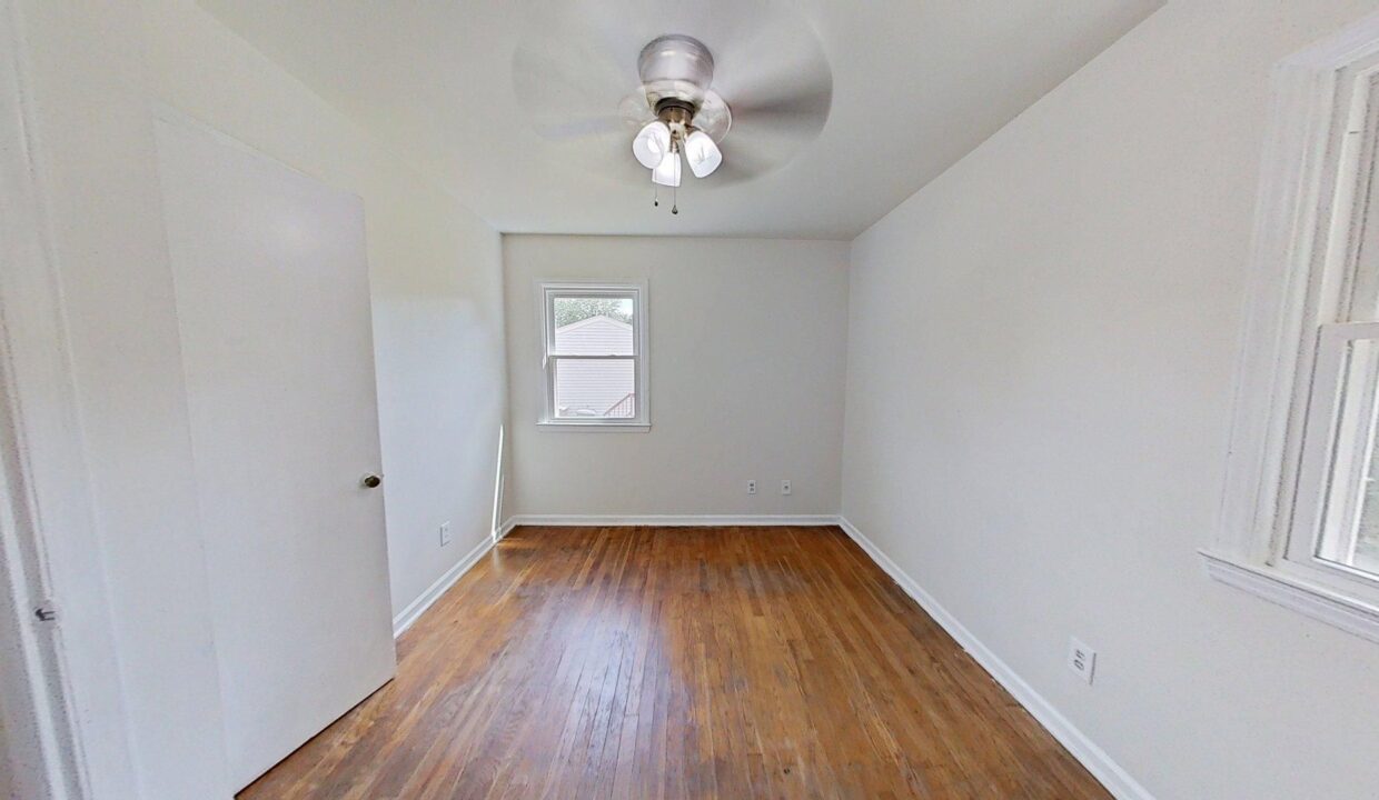 1308-Juniper-St-Greensboro-NC-27407-20