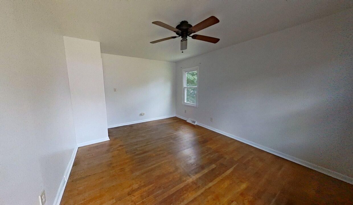 1308-Juniper-St-Greensboro-NC-27407-4