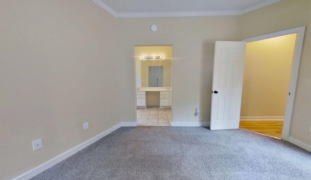 135-Bell-Swamp-Rd-NE-Winnabow-NC-28479-15