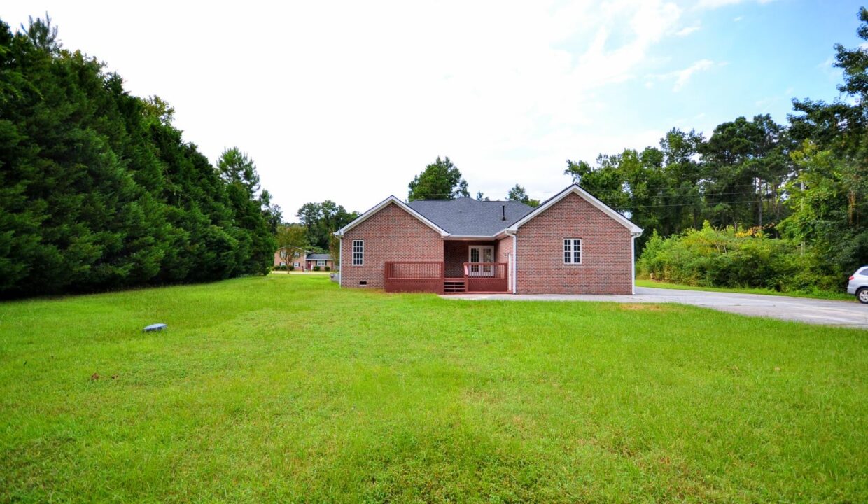 135-Bell-Swamp-Rd-NE-Winnabow-NC-28479-20