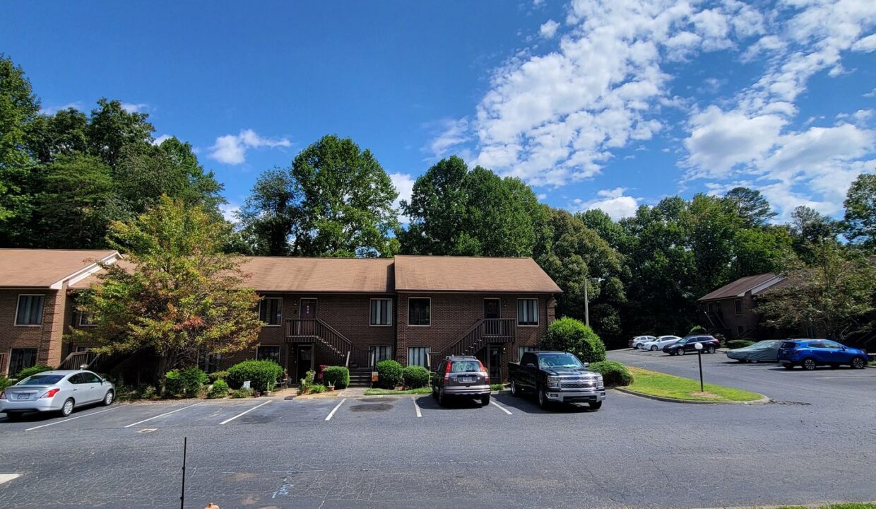 216-Ridge-Forest-Ct-Winston-Salem-NC-27104-20