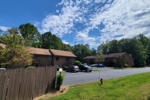 216-Ridge-Forest-Ct-Winston-Salem-NC-27104-24