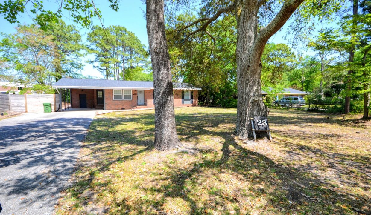 23-Beauregard-Dr-Wilmington-NC-28412-13