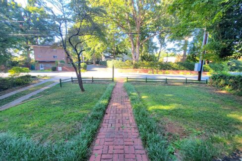 2426-Queen-St-Winston-Salem-NC-27103-11