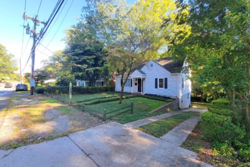 2426-Queen-St-Winston-Salem-NC-27103-17