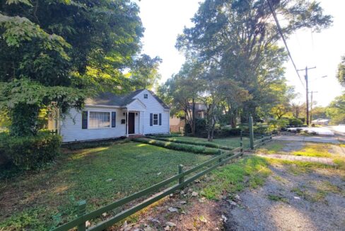 2426-Queen-St-Winston-Salem-NC-27103-19