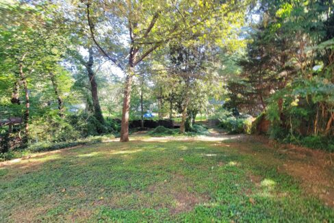 2426-Queen-St-Winston-Salem-NC-27103-21