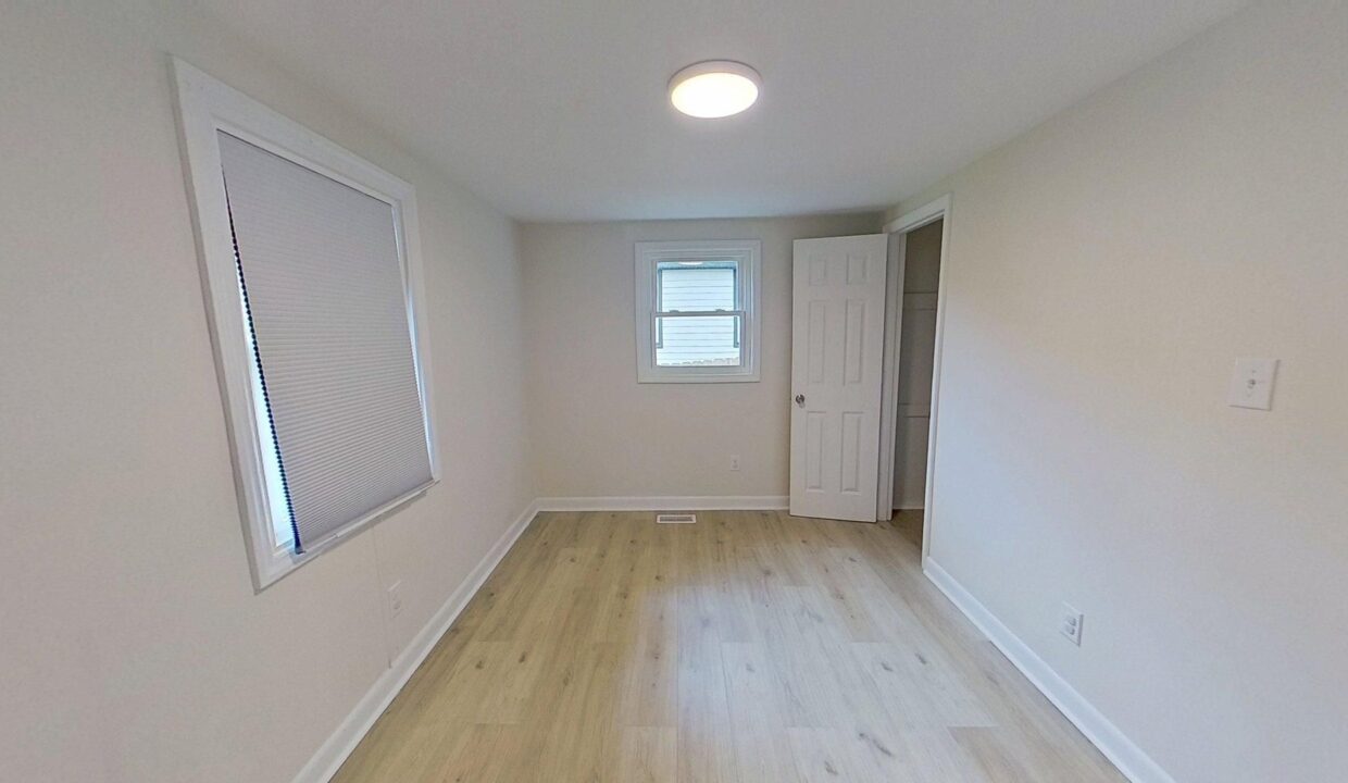 2625-Booker-Ave-Charlotte-NC-28216-20