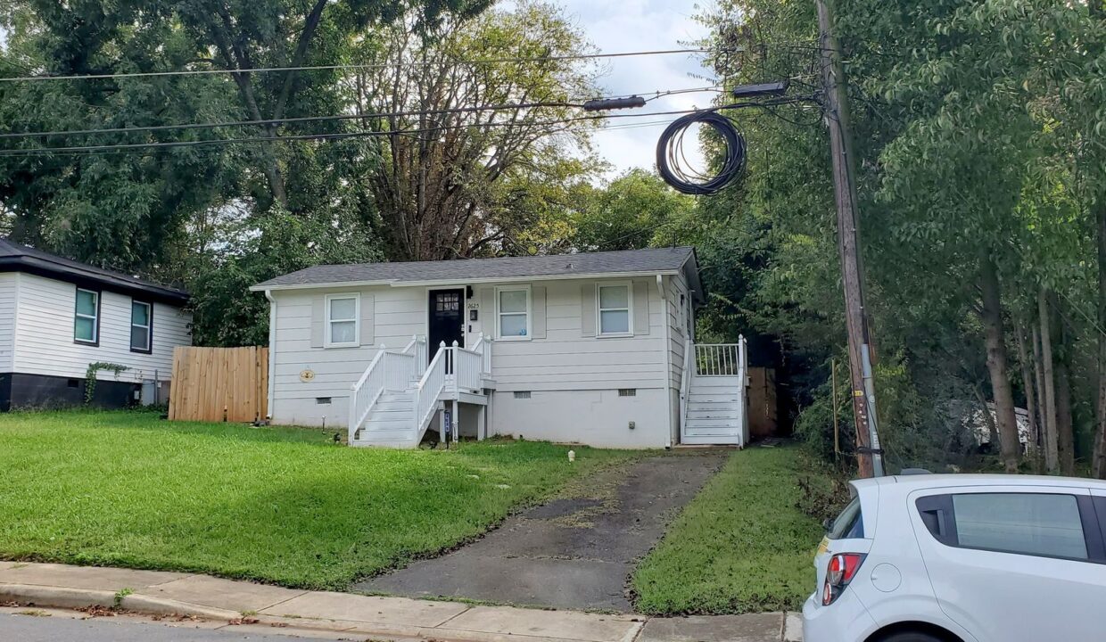 2625-Booker-Ave-Charlotte-NC-28216-3