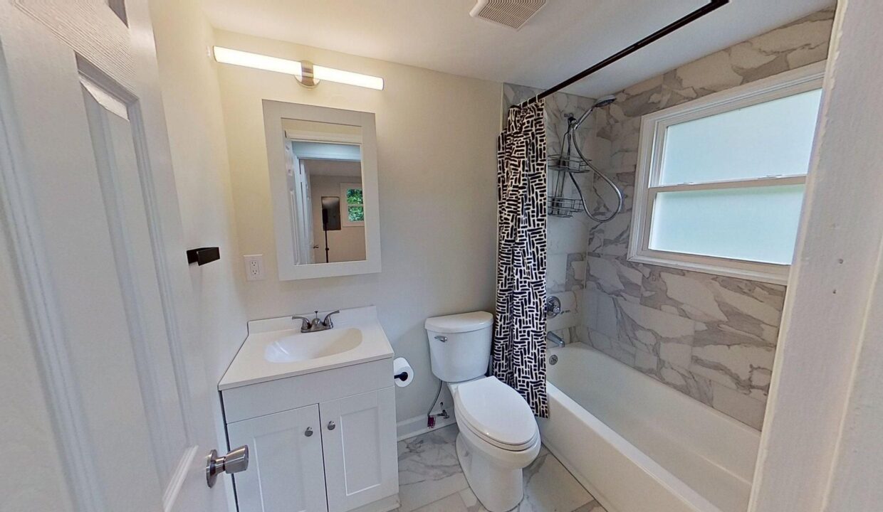 2625-Booker-Ave-Charlotte-NC-28216-8