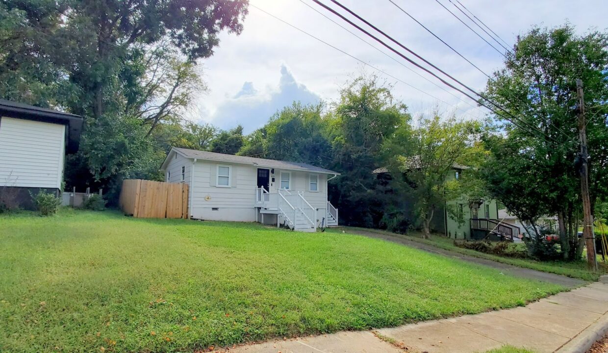2625-Booker-Ave-Charlotte-NC-28216-9