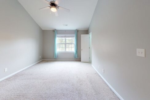2916-Hayward-Ct-Garner-NC-27529-32