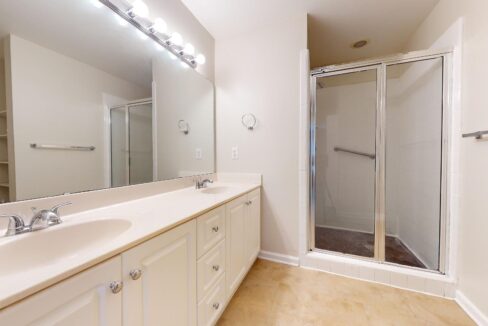 313-Glen-Echo-Ln-Unit-D-Cary-NC-27518-10