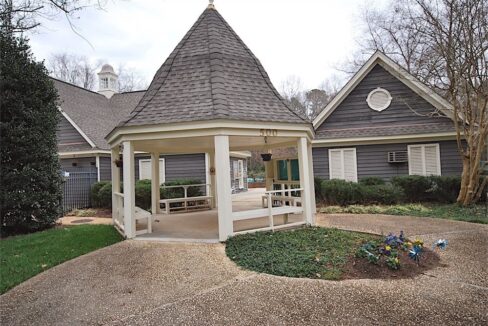313-Glen-Echo-Ln-Unit-D-Cary-NC-27518-18