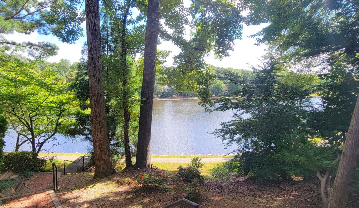 313-Glen-Echo-Ln-Unit-D-Cary-NC-27518-22