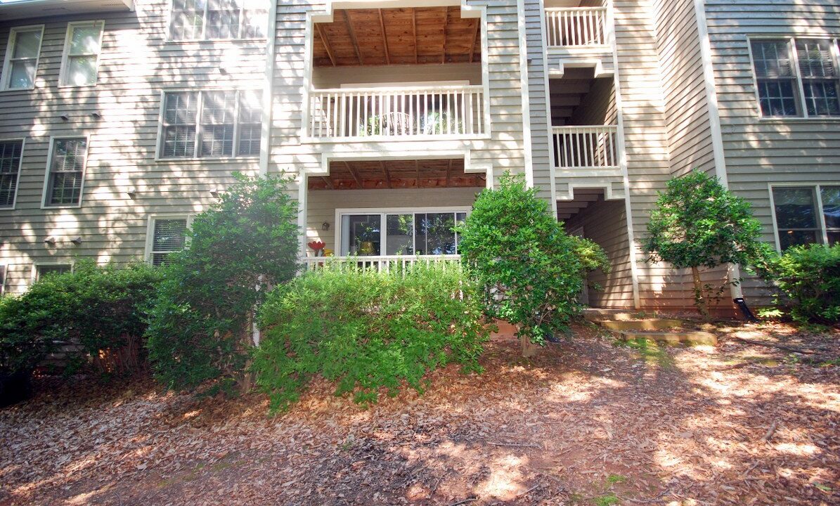 313-Glen-Echo-Ln-Unit-D-Cary-NC-27518-3
