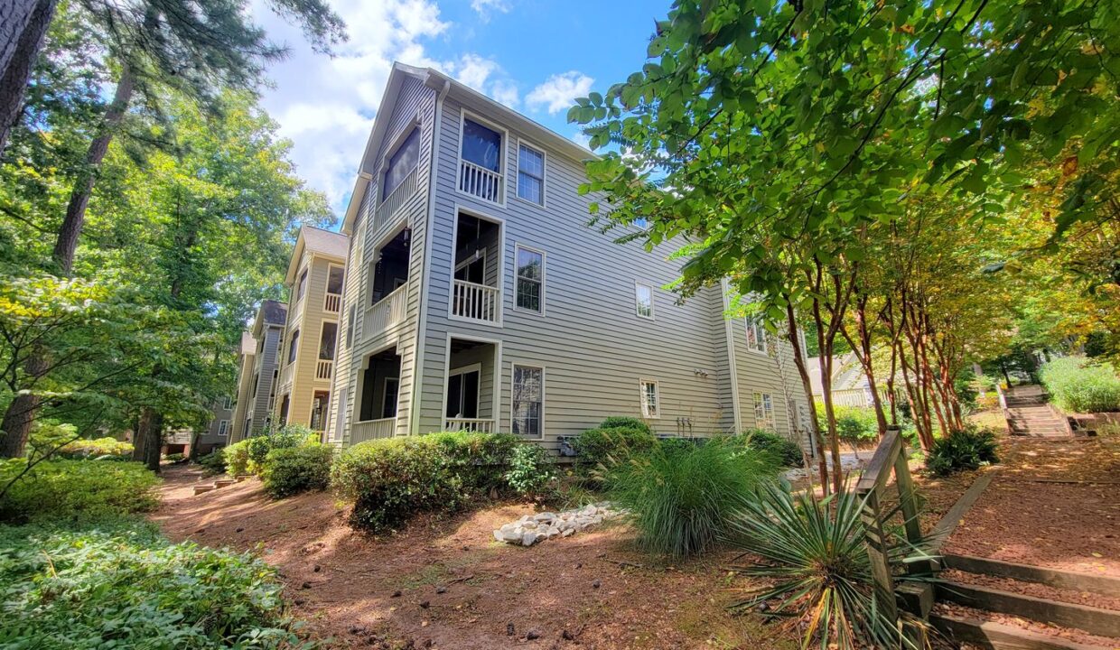 313-Glen-Echo-Ln-Unit-D-Cary-NC-27518-31