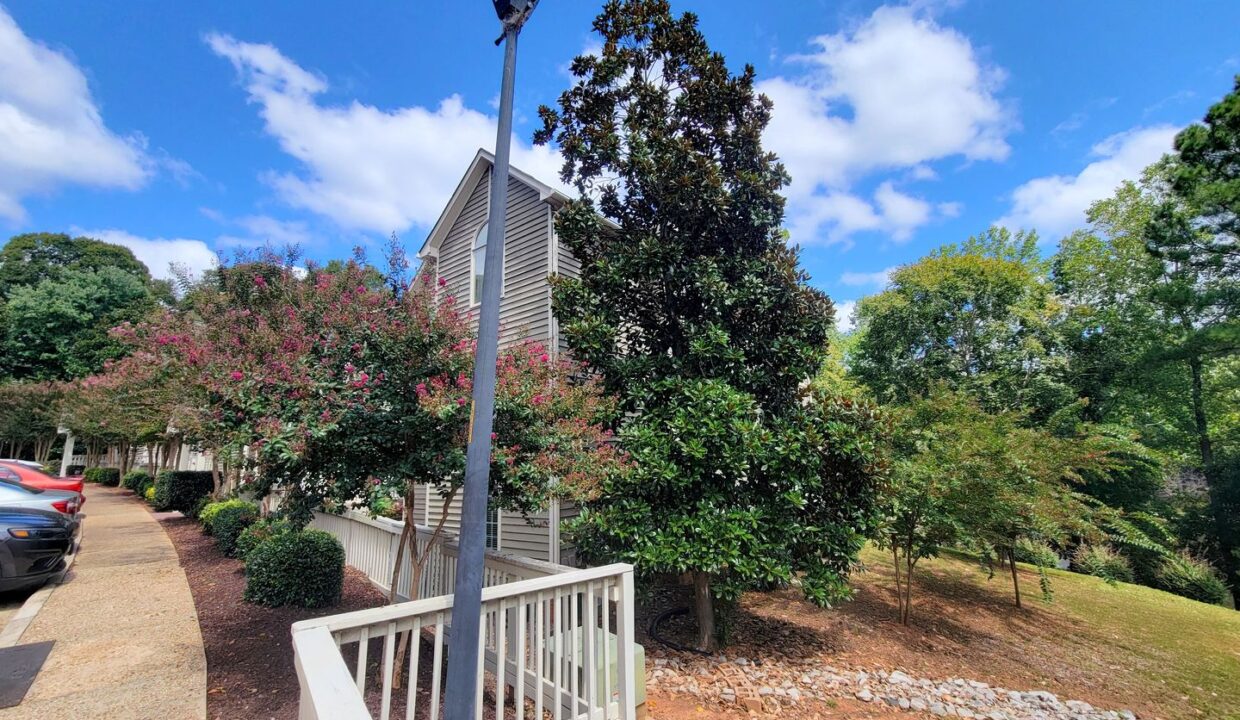 313-Glen-Echo-Ln-Unit-D-Cary-NC-27518-6