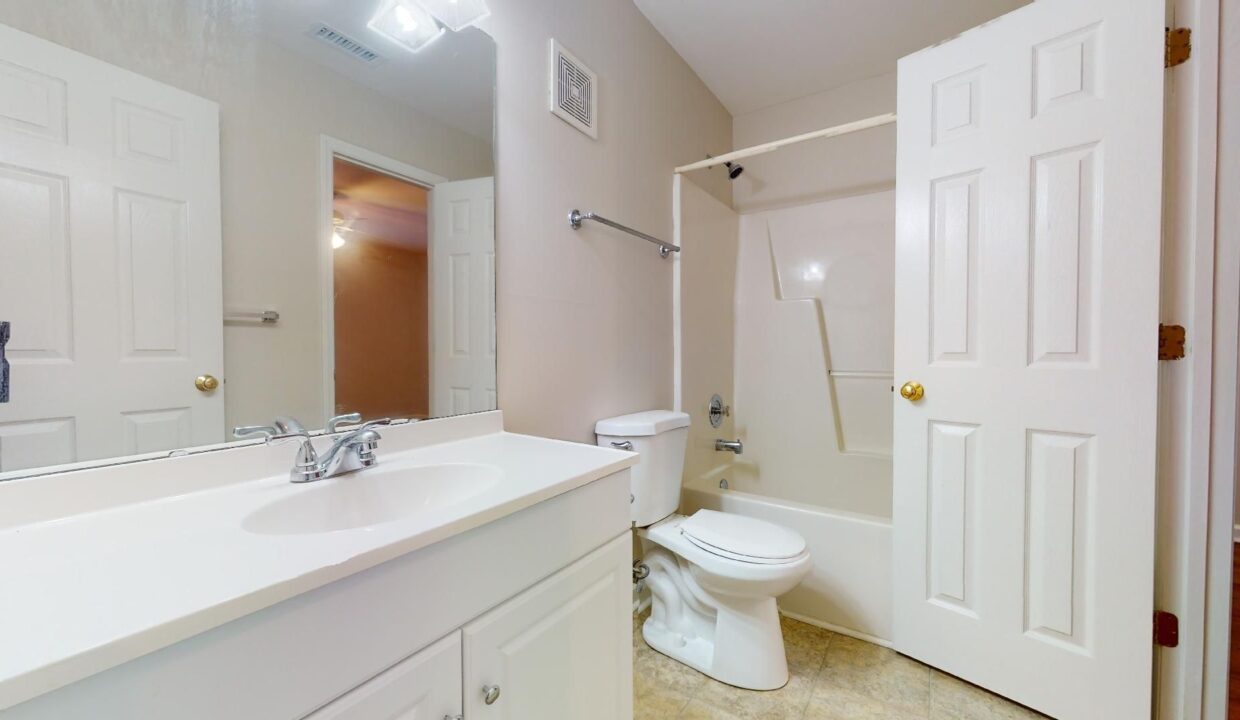 313-Glen-Echo-Ln-Unit-D-Cary-NC-27518-8