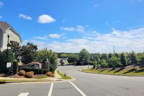 371-Roberts-Ridge-Dr-Cary-NC-27513-38