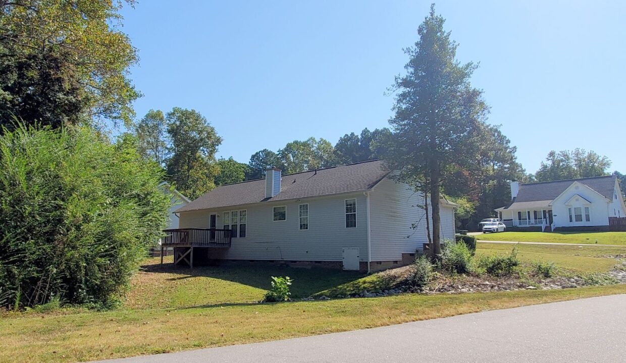 4401-Whistling-Way-Raleigh-NC-27616-19