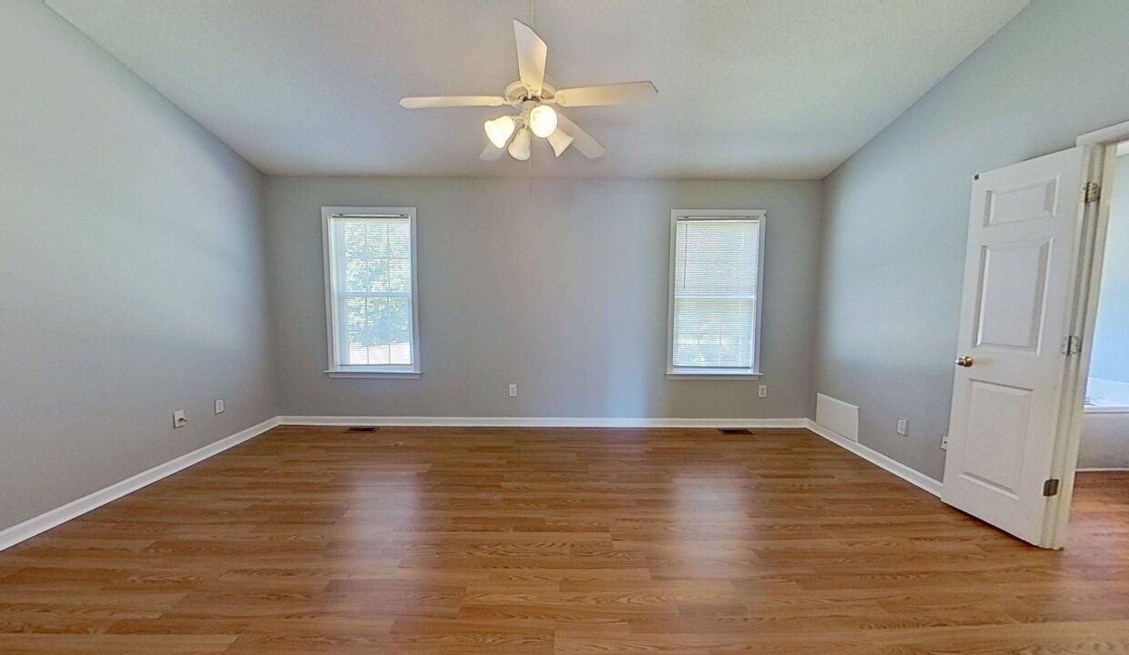 4401-Whistling-Way-Raleigh-NC-27616-3