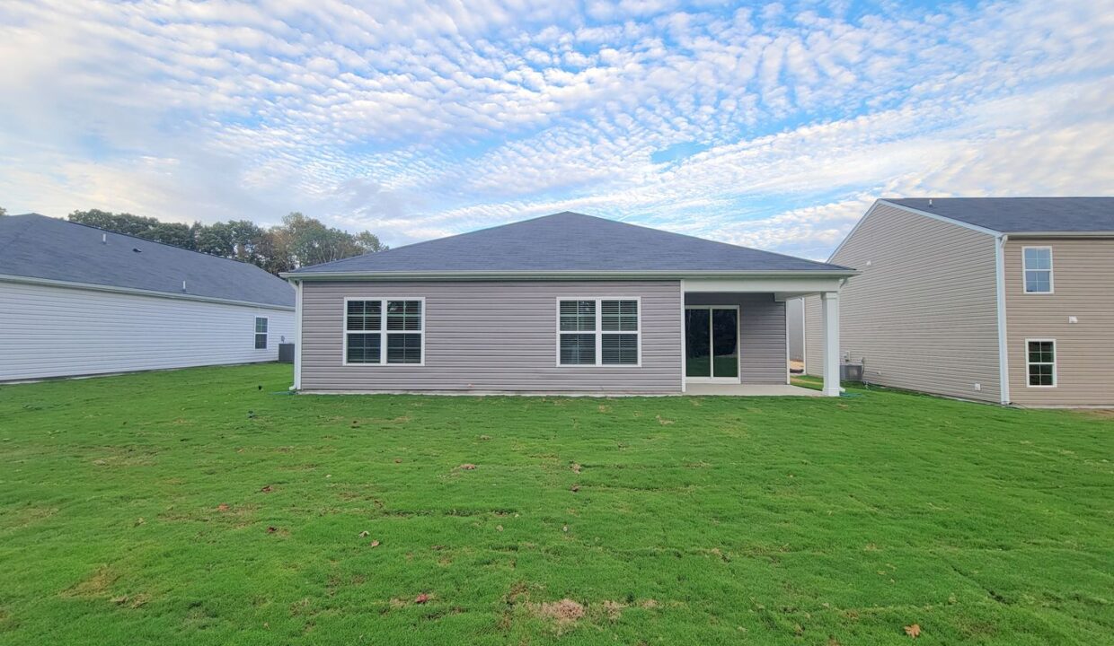 4818-Mount-Hope-Dr-Winston-Salem-NC-27107-23