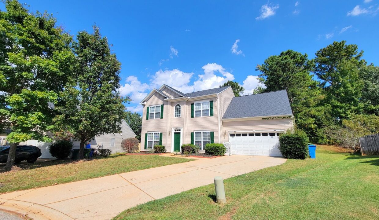 5-Friendsplot-Cv-Mauldin-SC-29662-19