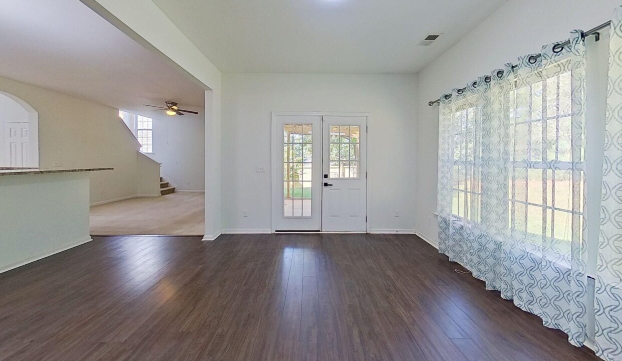 5-Friendsplot-Cv-Mauldin-SC-29662-44