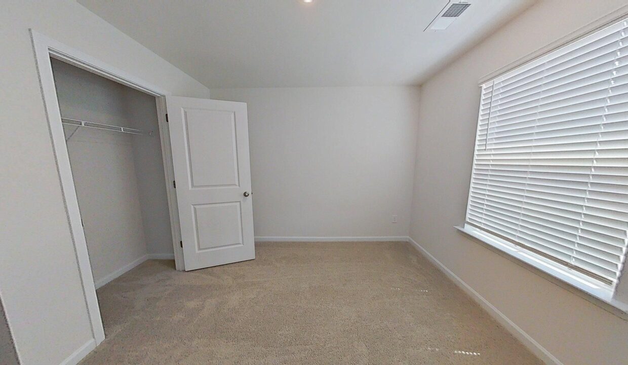 7032-Eclipse-Trl-Whitsett-NC-27377-19