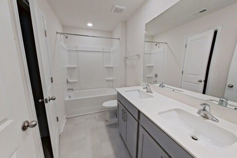 7032-Eclipse-Trl-Whitsett-NC-27377-28