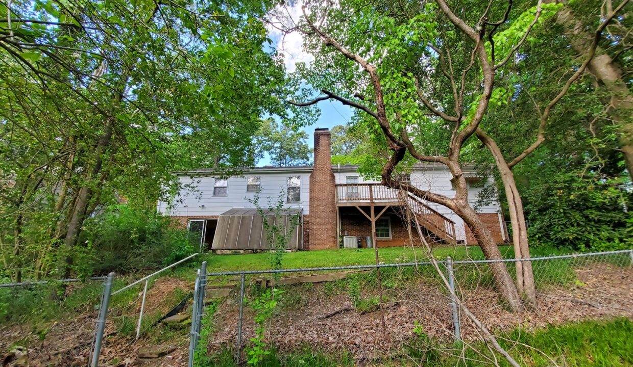 812-Autumn-Ct-Raleigh-NC-27609-10