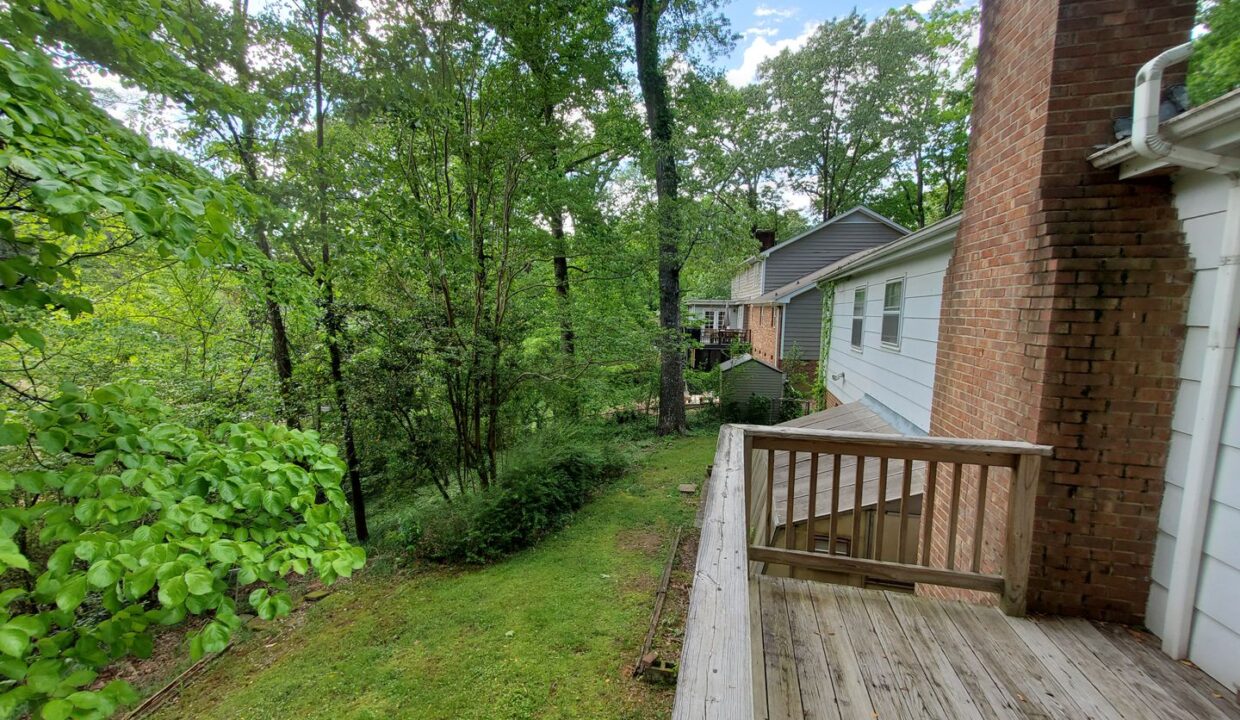 812-Autumn-Ct-Raleigh-NC-27609-12