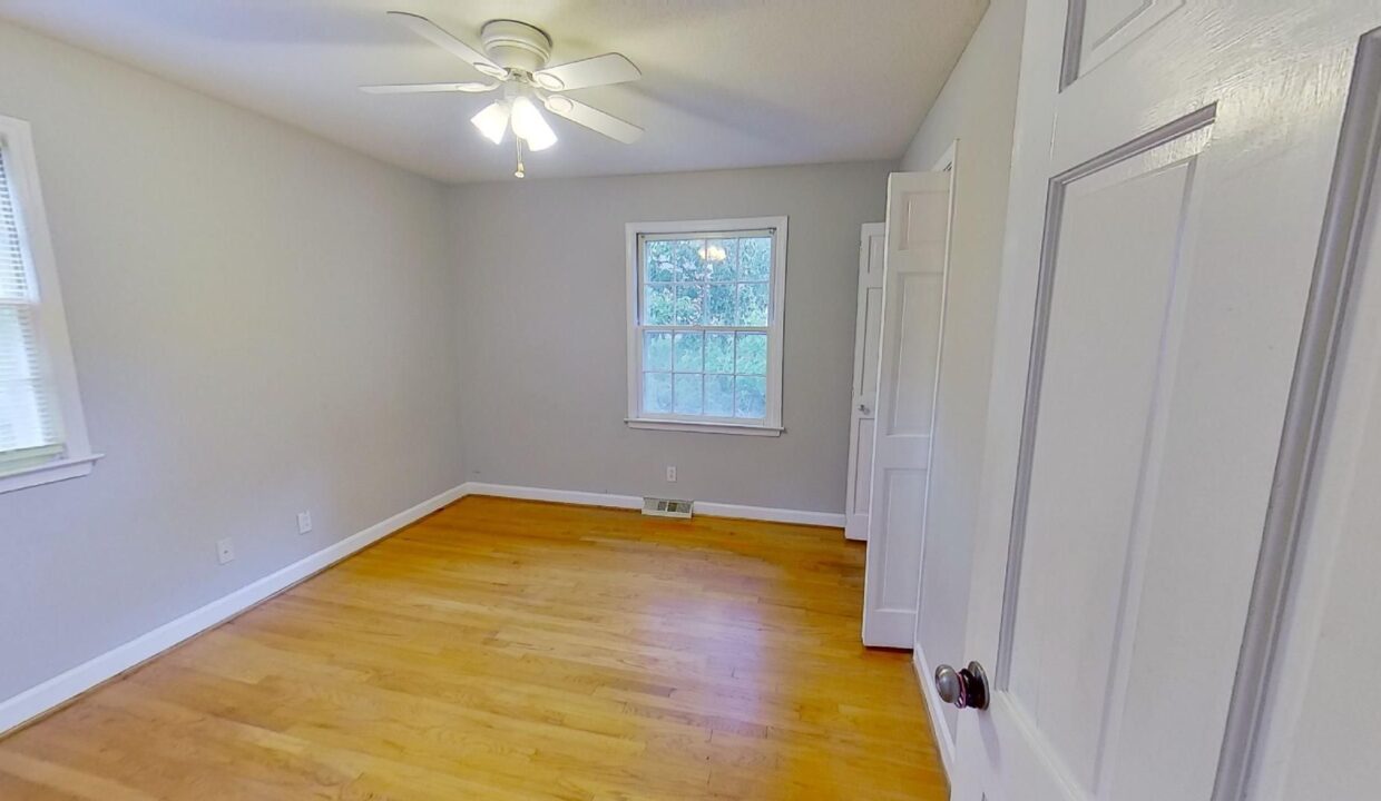 812-Autumn-Ct-Raleigh-NC-27609-13