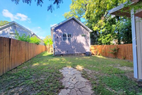 817-Ellington-St-Raleigh-NC-27601-11