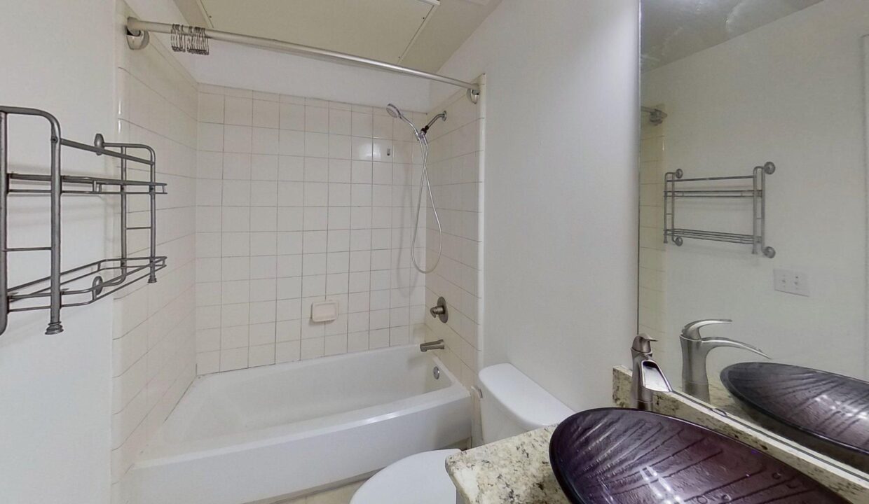 115-E-Park-Ave-404-Charlotte-NC-28203-12