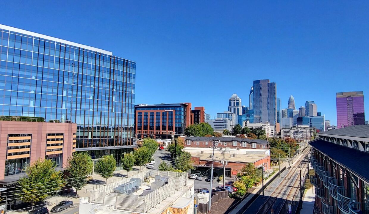115-E-Park-Ave-404-Charlotte-NC-28203-17