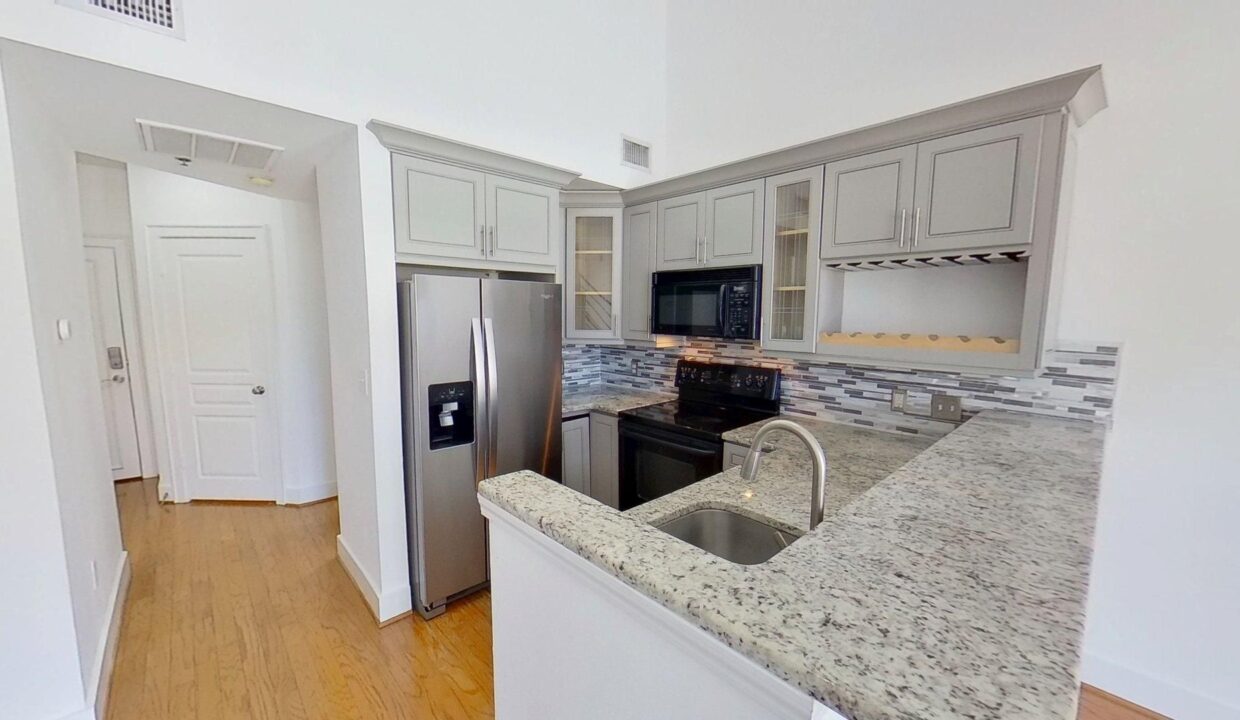 115-E-Park-Ave-404-Charlotte-NC-28203-20
