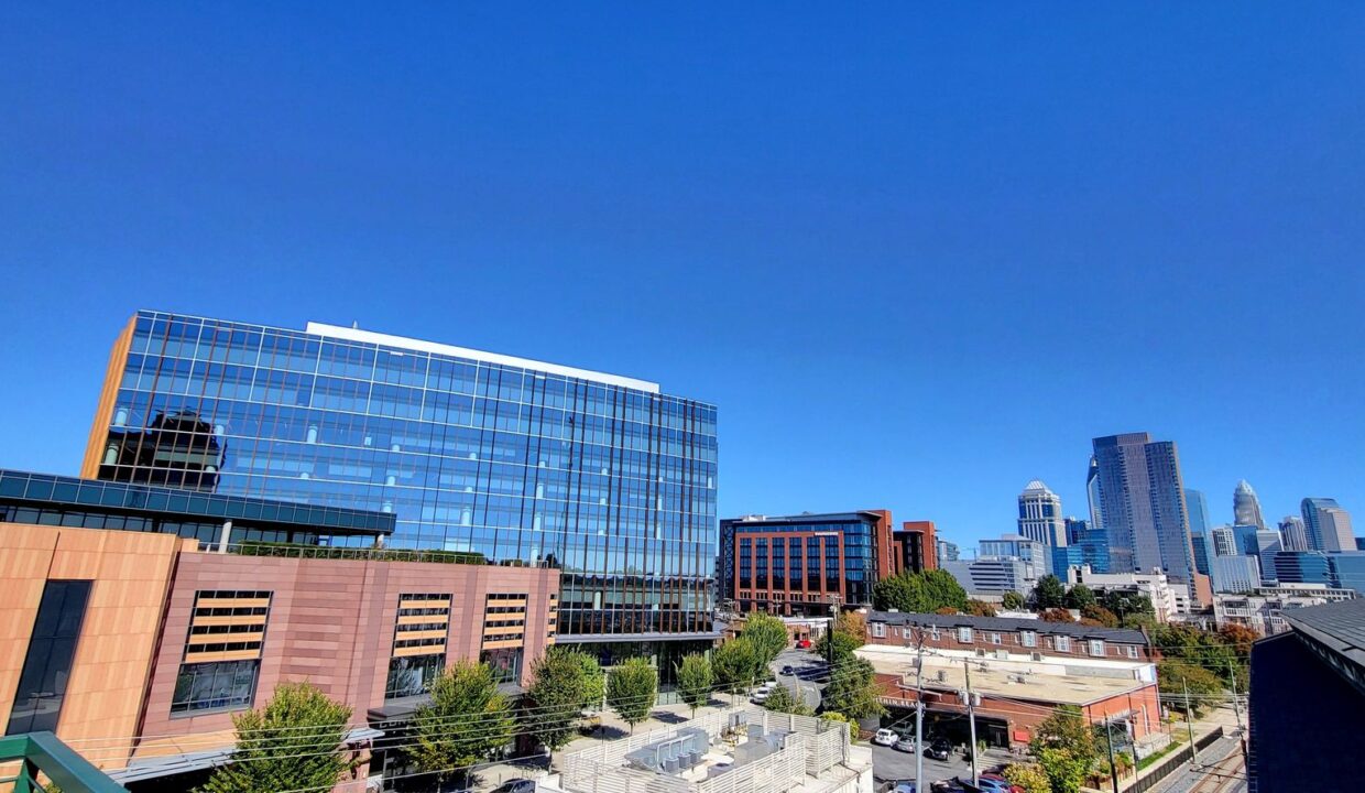 115-E-Park-Ave-404-Charlotte-NC-28203-22