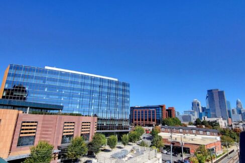 115-E-Park-Ave-404-Charlotte-NC-28203-22