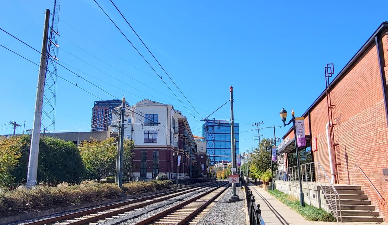 115-E-Park-Ave-404-Charlotte-NC-28203-34