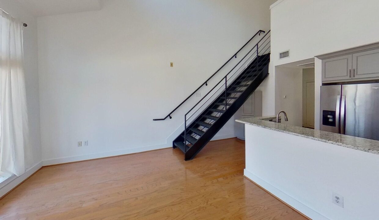 115-E-Park-Ave-404-Charlotte-NC-28203-5