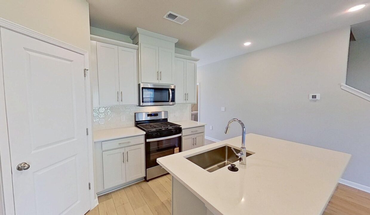 1171-Abbott-St-Mebane-NC-27302-17