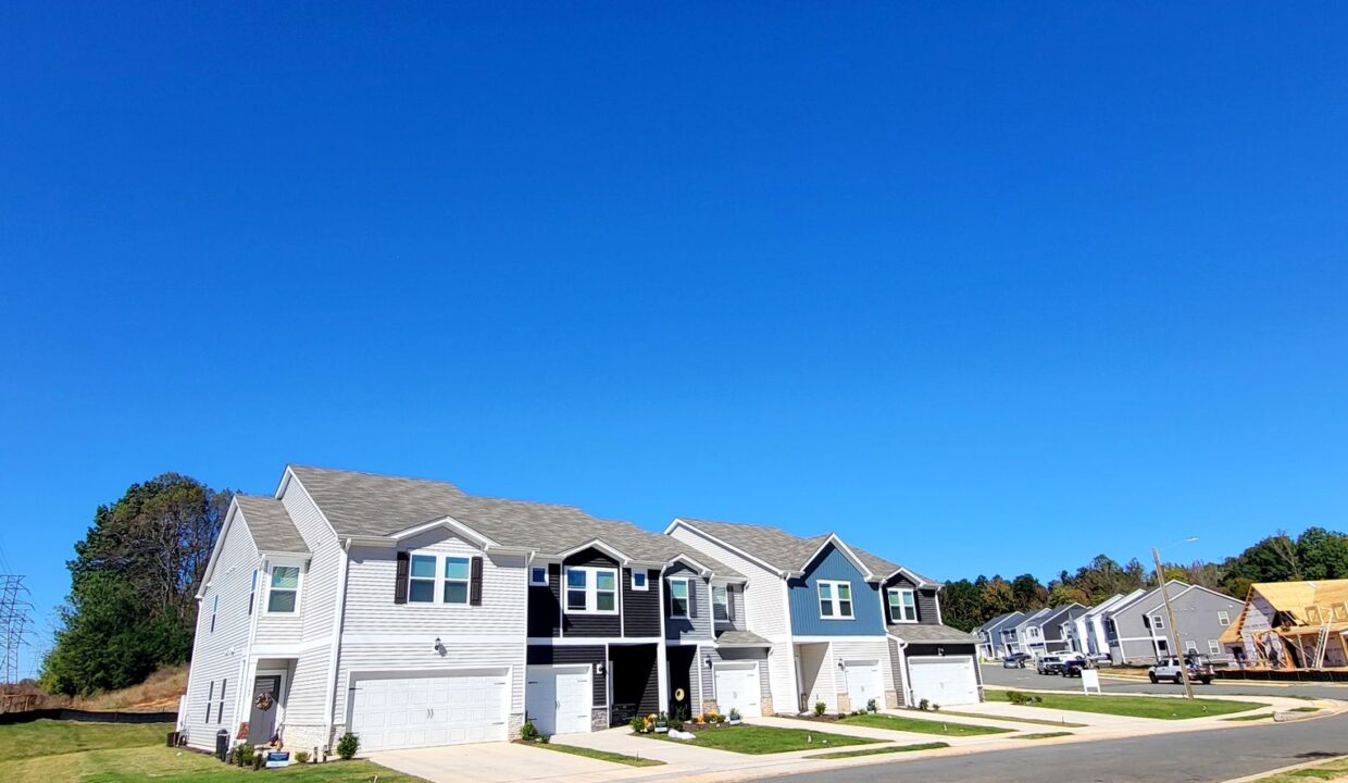 1171-Abbott-St-Mebane-NC-27302-21